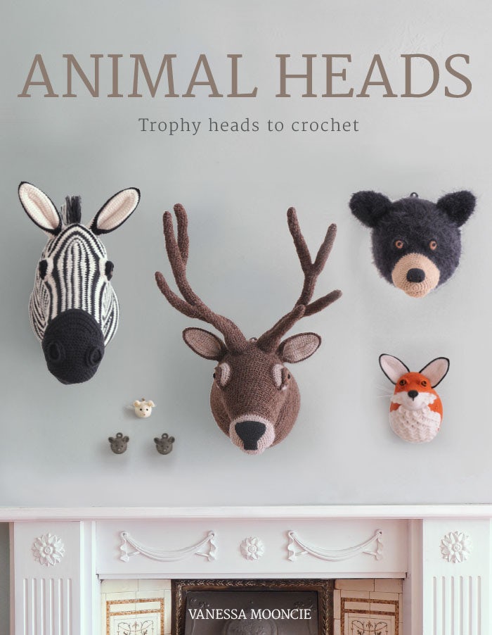 Book cover image for Animal Heads ISBN: 9781784940645